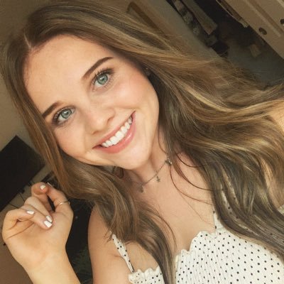 Profile Picture of McKenna✨ (@_mckenna_ashley) on Twitter