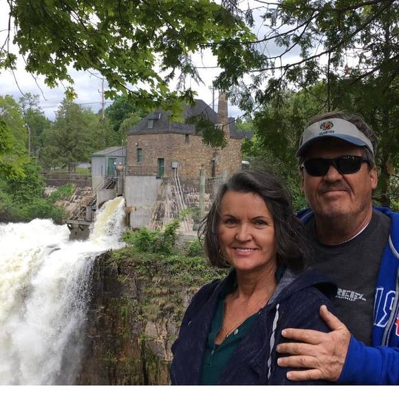 Profile Picture of Heddy Zubrowski (@heddy_z) on Poshmark