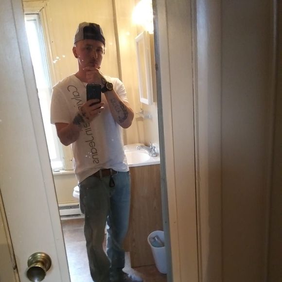 Profile Picture of Michael Kiefer (@michael_kiefer) on Poshmark