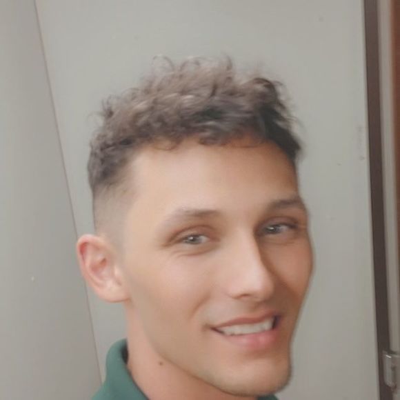 Profile Picture of Jake Harrison (@mario101593) on Poshmark