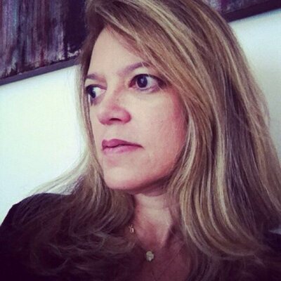 Profile Picture of Janet Martins (@martins_janet) on Twitter