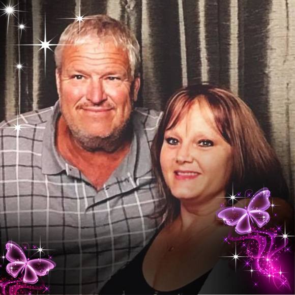 Profile Picture of Kim Balousek (@kimbalousek) on Poshmark