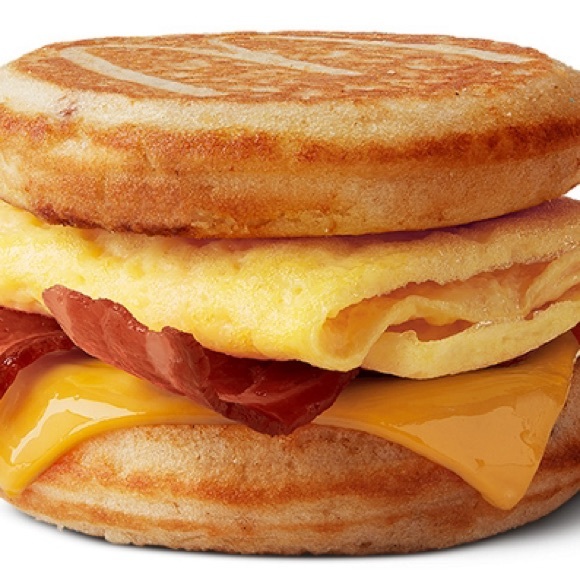 Profile Picture of Colby Green (@lxquid) on Poshmark