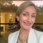 Profile Picture of Kate Devine Brady (@katedevinebrady) on Instagram