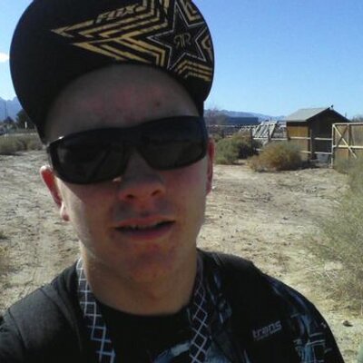 Profile Picture of Jake Lustig (@JakeTheBigCake) on Twitter