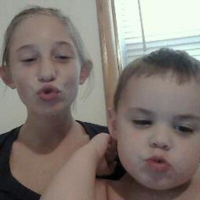 Brooke Custer - Twitter Profile Picture of Brooke Custer (@LevisGirl6) on Twitter