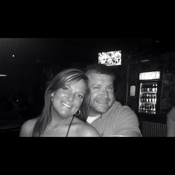Profile Picture of Marty Mcdaniel cunningham (@msbutterfly314) on Poshmark