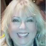 Profile Picture of Liz Sinclair (@mizliz_uk) on Instagram