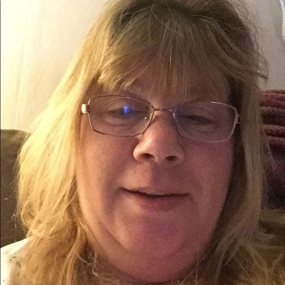 Profile Picture of Tammy Keener (@busdriver301tam) on Poshmark