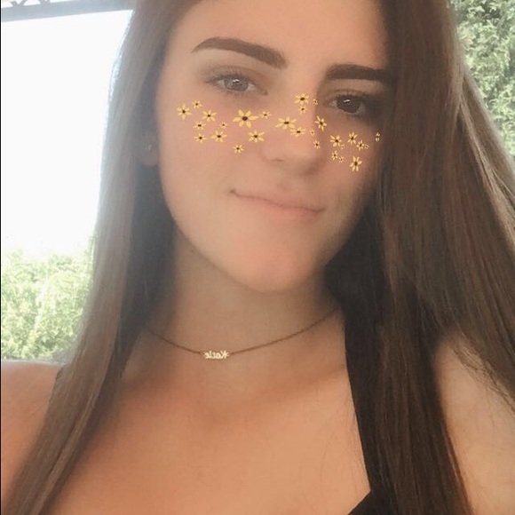 Profile Picture of Mackenzie Dugan (@kenziedugan6) on Poshmark