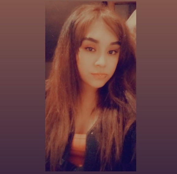 Profile Picture of Giselle Gee (@gisellaaaah) on Poshmark