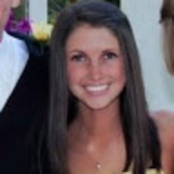 Profile Picture of Kathryn Marmann (@kmarmann) on Poshmark