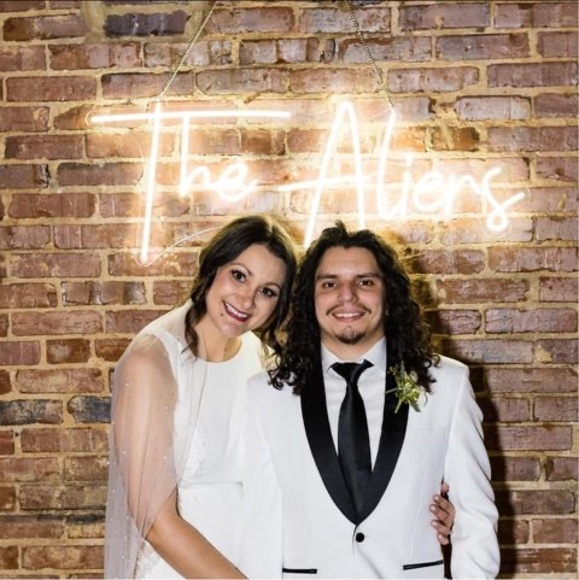 Profile Picture of Taylor Alier (@sullentaylor) on Poshmark