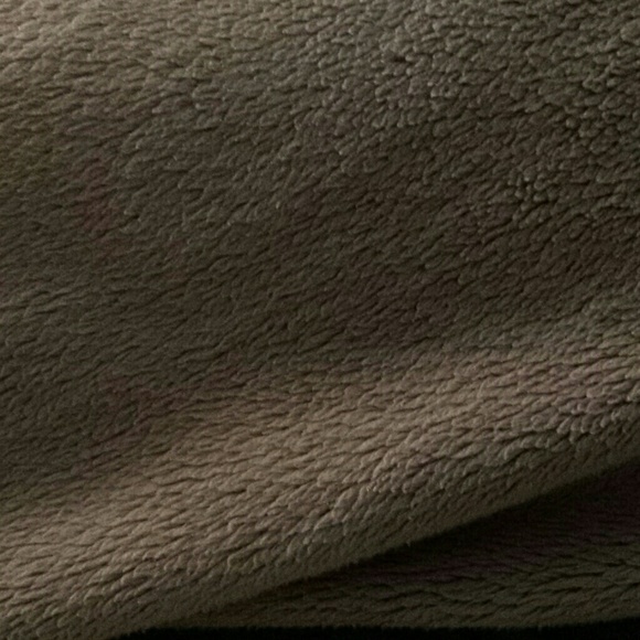 Profile Picture of Logan Wilson (@hyroglyph) on Poshmark