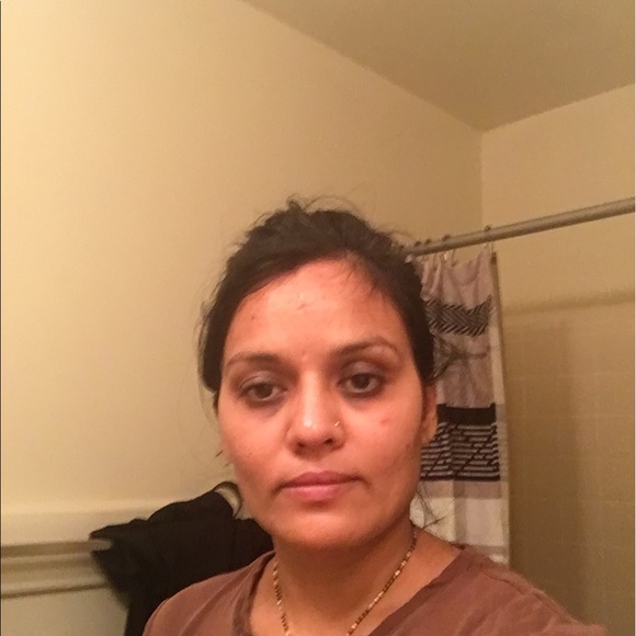 Profile Picture of Anjana Patel (@mannriyu) on Poshmark