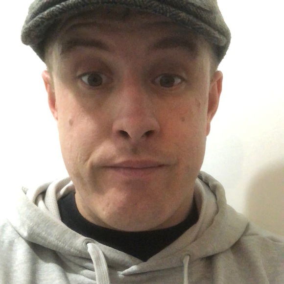 Profile Picture of Thomas Corless (@twotimestommy) on Poshmark