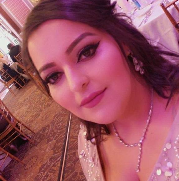Profile Picture of Ibtissam Ibtissam (@ibtissam11361) on Poshmark