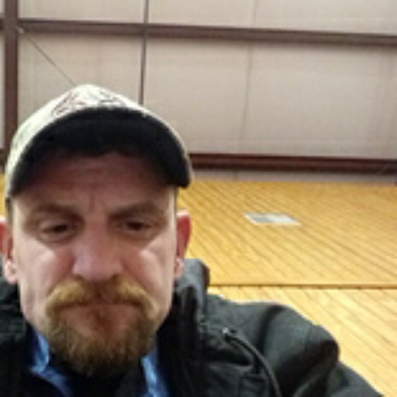 Profile Picture of Clinton Parsons (@saredneck) on Poshmark