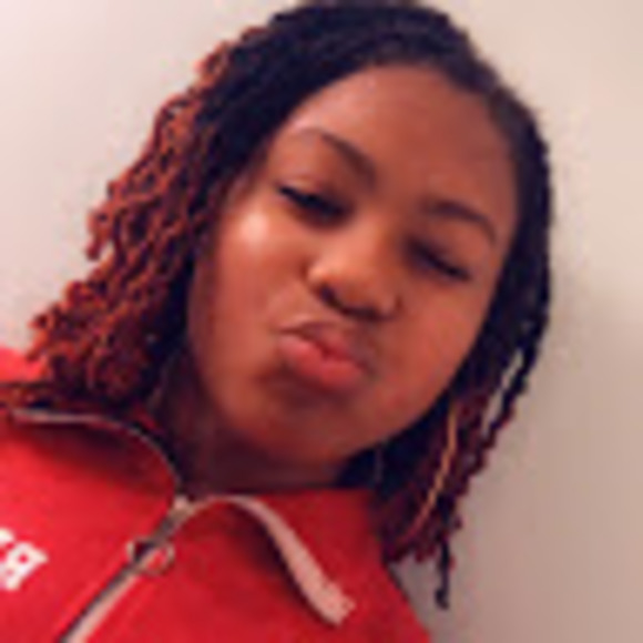 Profile Picture of Mi'angel Crowden (@miangelbaby03) on Poshmark