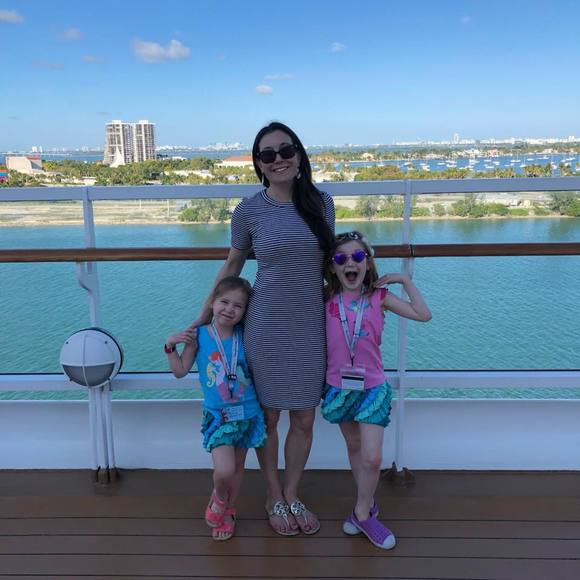 Profile Picture of Marcy Crump (@shopping4kids) on Poshmark