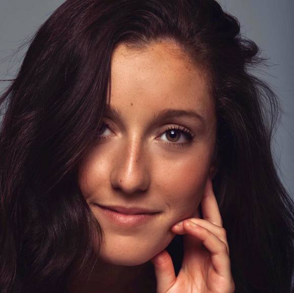 Profile Picture of Brittany Castrataro (@bcastra5) on Poshmark