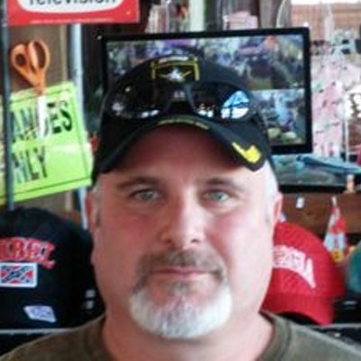 Profile Picture of Dan Goding (@outsideprov_ri) on Twitter