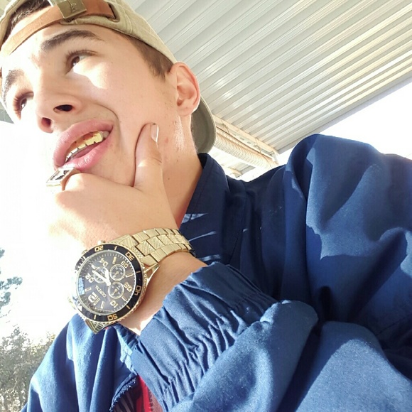 Profile Picture of Kevin Givens (@kmoney1332) on Poshmark