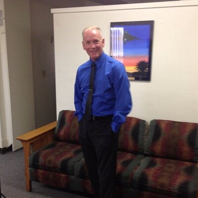 Profile Picture of Robert L. Grogan (@R_Grogan) on Twitter