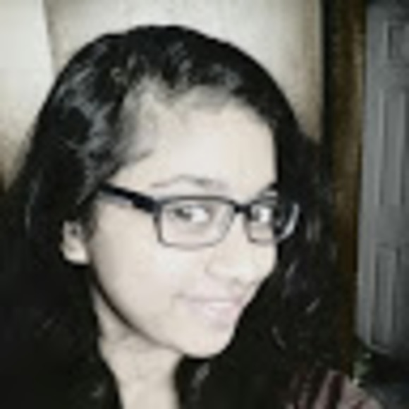 Profile Picture of Abiba Islam (@abibaislam4) on Poshmark