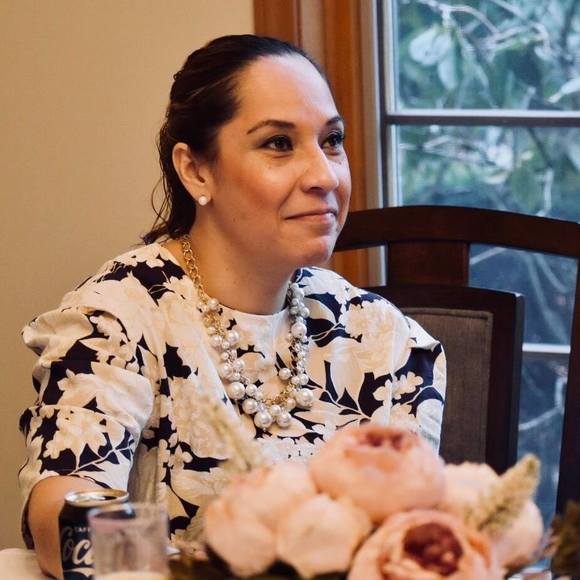 Profile Picture of Dora Longhi (@gonzada2012) on Poshmark