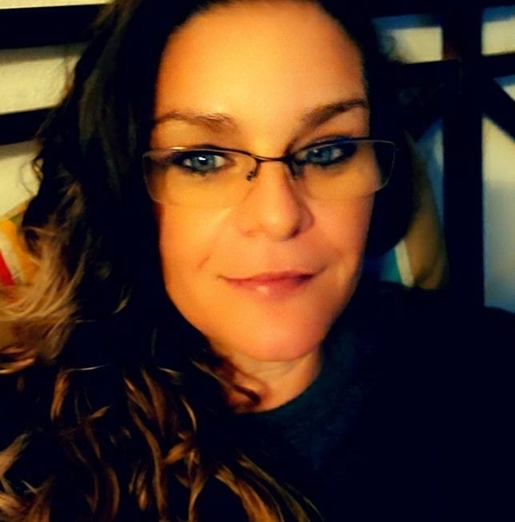 Profile Picture of Patricia Cuppy (@luvmytwins02) on Poshmark