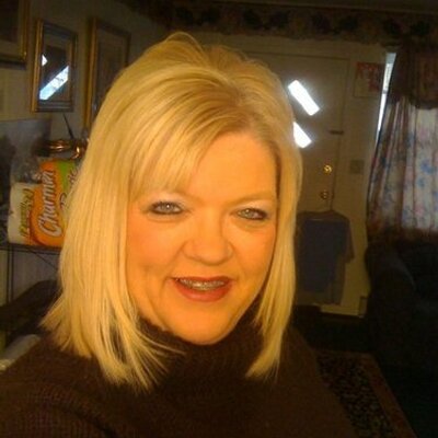 Profile Picture of Lisa Dalton (@lisadalton168) on Twitter