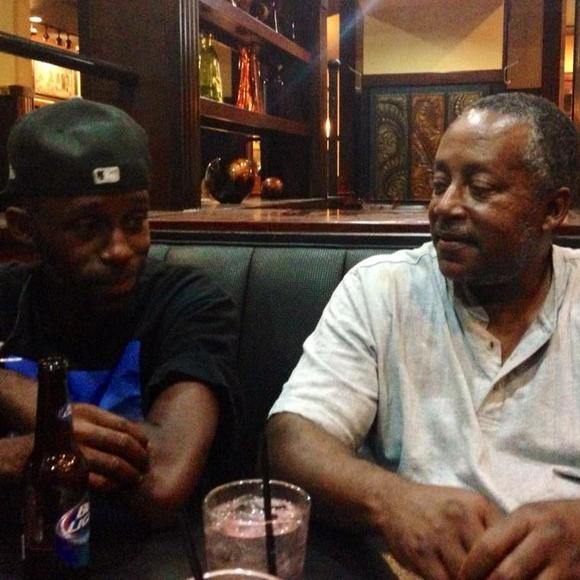 Profile Picture of Robert Hebron sr. (@r_hebron) on Poshmark