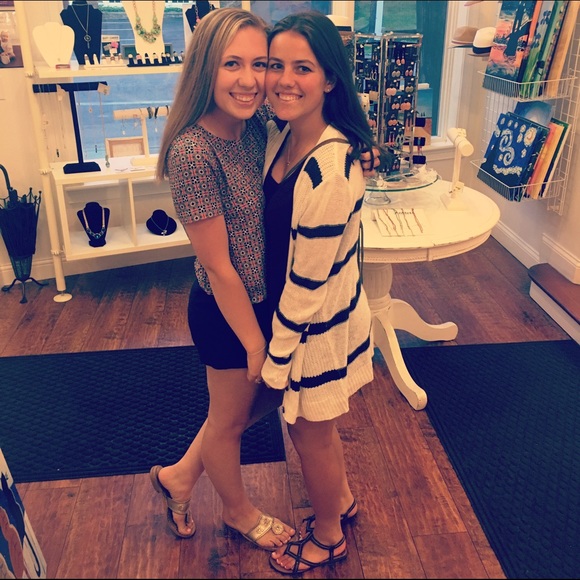 Profile Picture of Rebeccah Zalar (@rzalar) on Poshmark