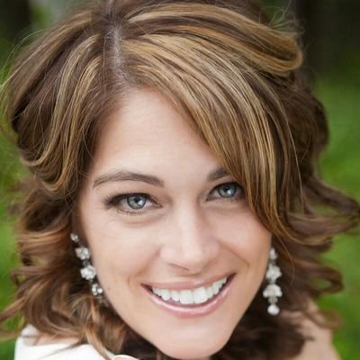 Profile Picture of Heidi Cloutier (@CloutierHeidi) on Twitter