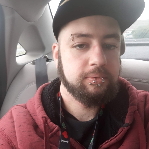 Profile Picture of Sean Varner (@seanvarner5) on Poshmark