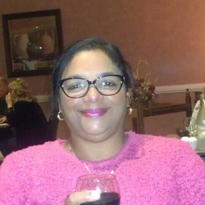 Profile Picture of Loretta Watson (@Lorettawatson49) on Twitter