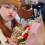 Profile Picture of Yoyo Zhang (@Yoyo-Zhang) on Facebook