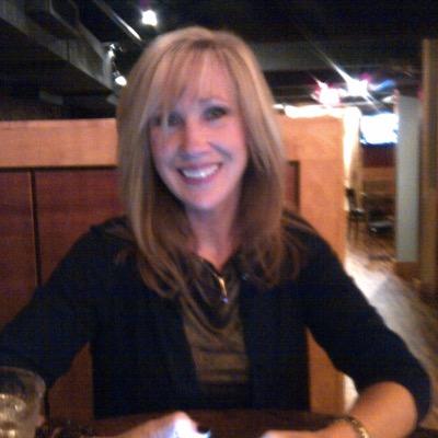 Profile Photo of Debbie Wiley (@thehairdeb) on Twitter