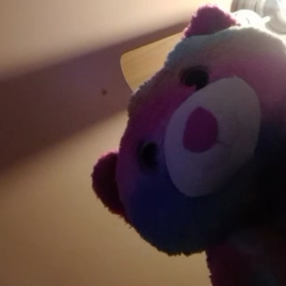 Profile Picture of Lucas Morales (@lucasmorales845) on Poshmark