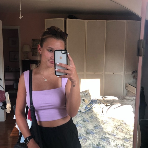 Profile Picture of Audrey Wagner (@dreywag) on Poshmark