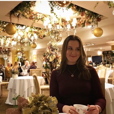 Profile Picture of Catherine Devine (@cdevine77) on Twitter