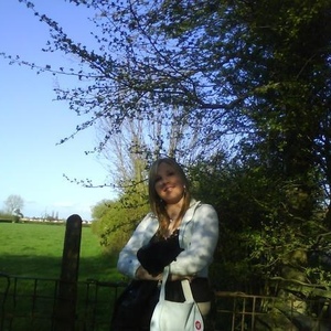 Profile Picture of Izzy Hampton (@231605489) on Myspace