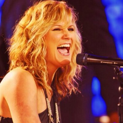 Profile Picture of Jennifer Nettles Fan (@JNett_Fans) on Twitter