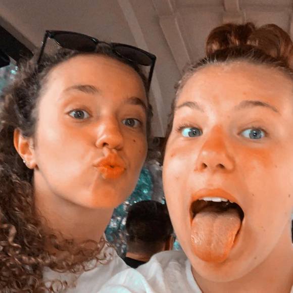 Profile Picture of Jenna Witkiewicz (@jennawitkiewicz) on Poshmark