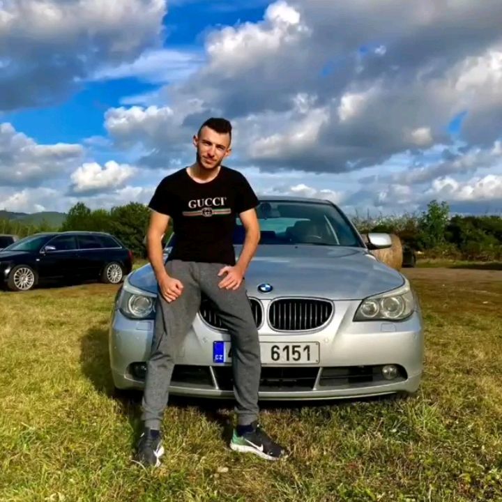 Profile Picture of Alex Kovář (@alexkovae) on Tiktok