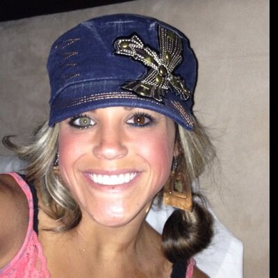 Profile Picture of April Engstrom (@crazyapes1824) on Twitter
