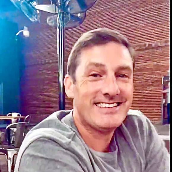 Profile Picture of Eric Curley (@curleydc) on Poshmark