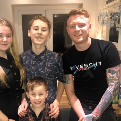 Profile Picture of Daniel Hunter (@daniel_hunter45) on Twitter
