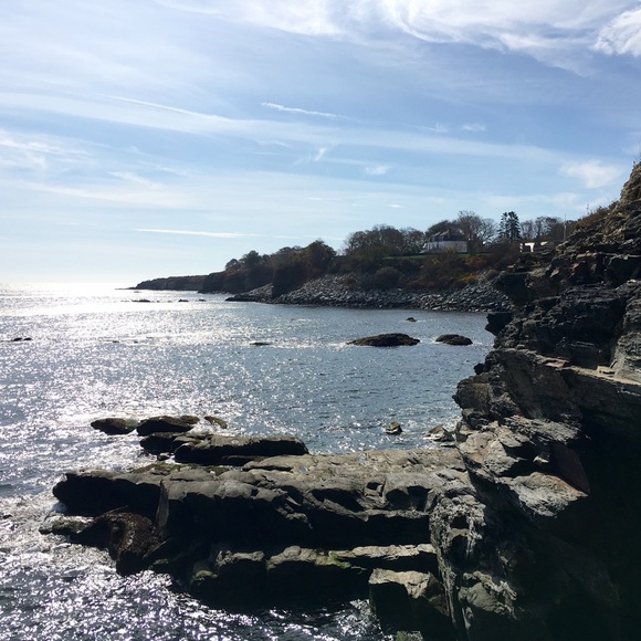 Profile Picture of Stefanie Da silva (@stefanieexdee) on Poshmark